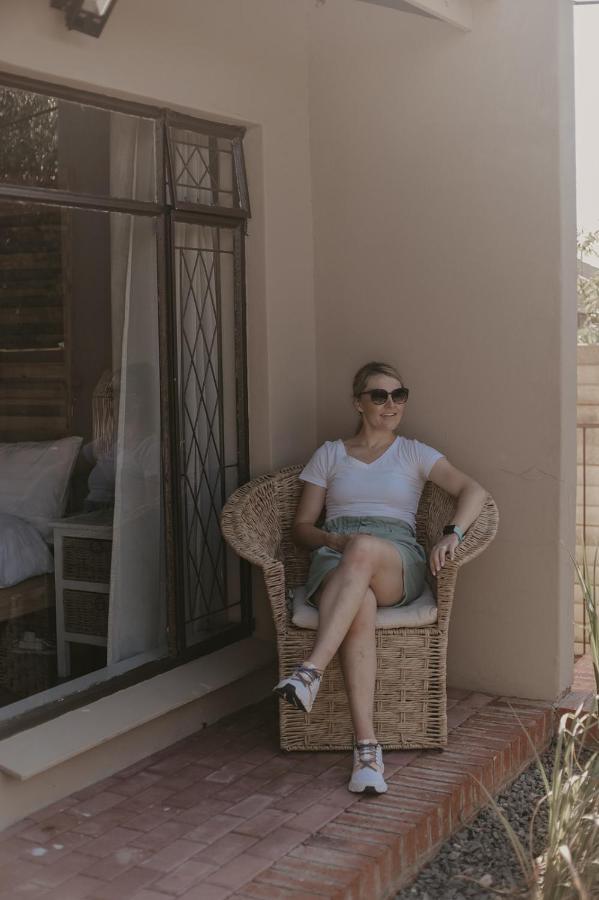 Villa Rose Guesthouse & Venue Блоемфонтейн Екстериор снимка