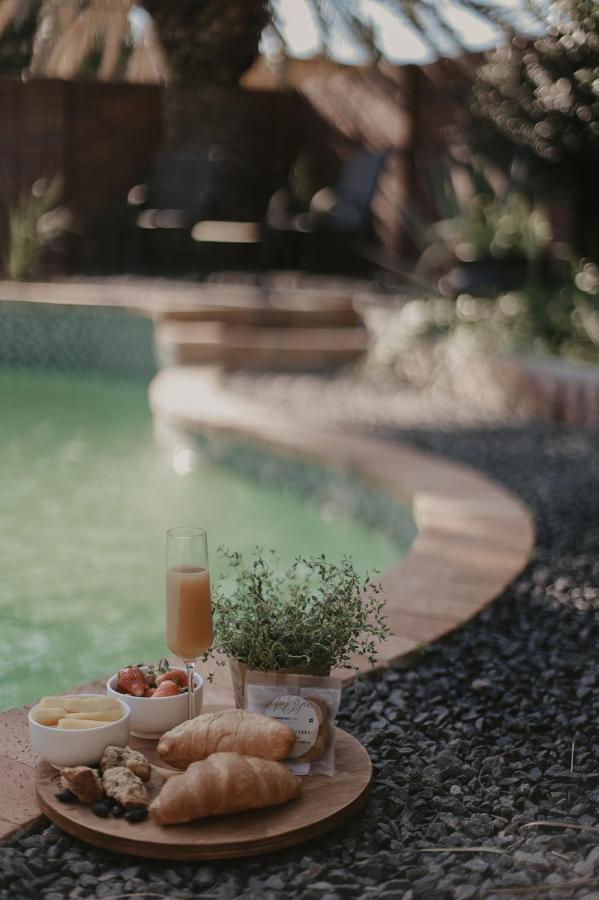 Villa Rose Guesthouse & Venue Блоемфонтейн Екстериор снимка
